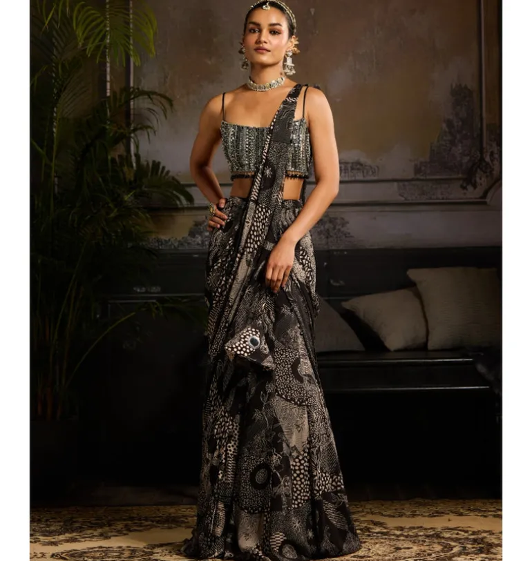 Noir Radiance Sari Set
