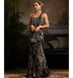 Noir Radiance Sari Set