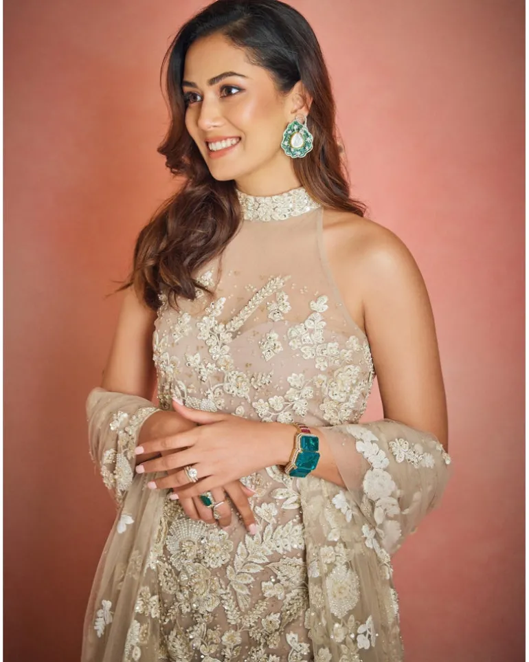 Nude Three-Dimensional Sharara Set