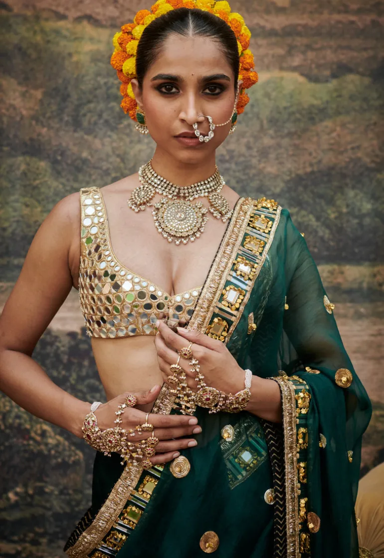 Pallavita Sari Set