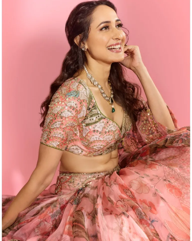 Pragya Lehenga Set