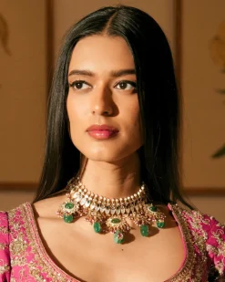 Pratima Green Mother of Pearl Necklace Set