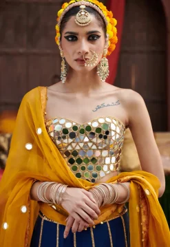 Qainaat Lehenga Set