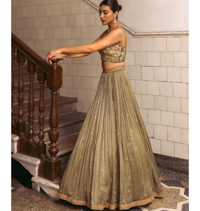 Raani Lehenga
