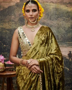 Rang-e-Mehfil Sari Set