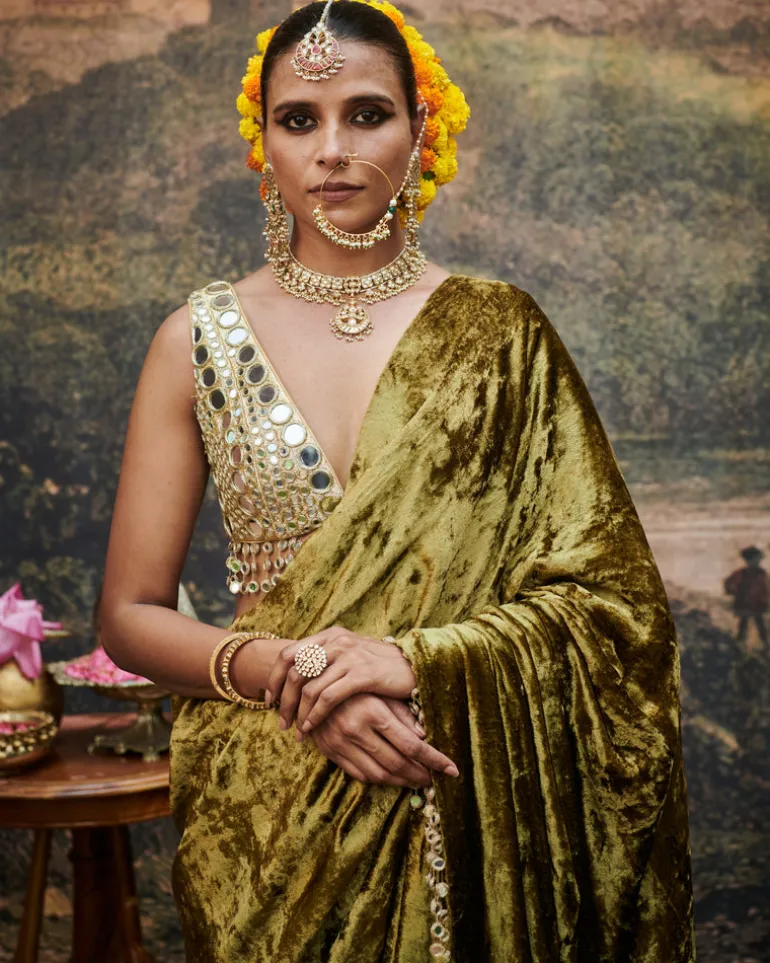 Rang-e-Mehfil Sari Set