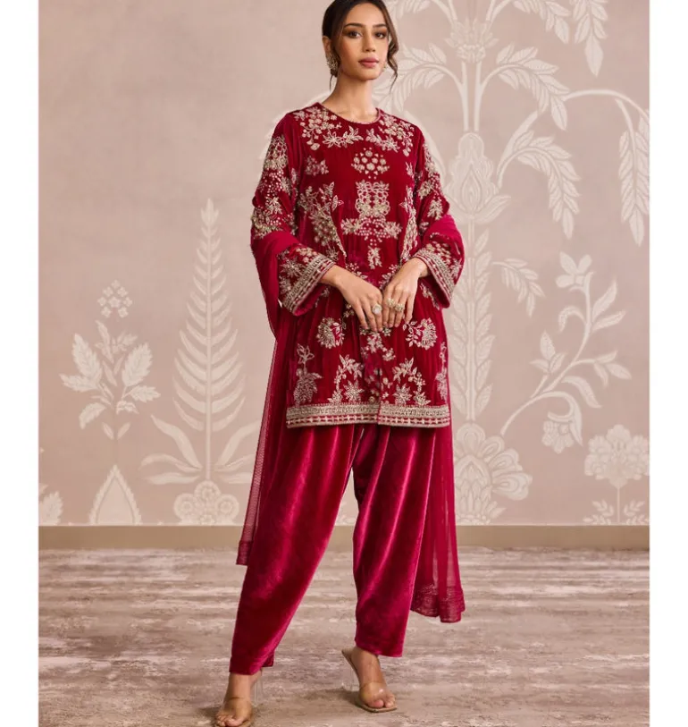 Rangin Kurta Set