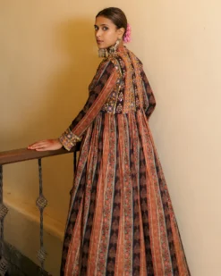 Rani Crop Top Cape Set
