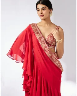 Red Shifa Sari Set