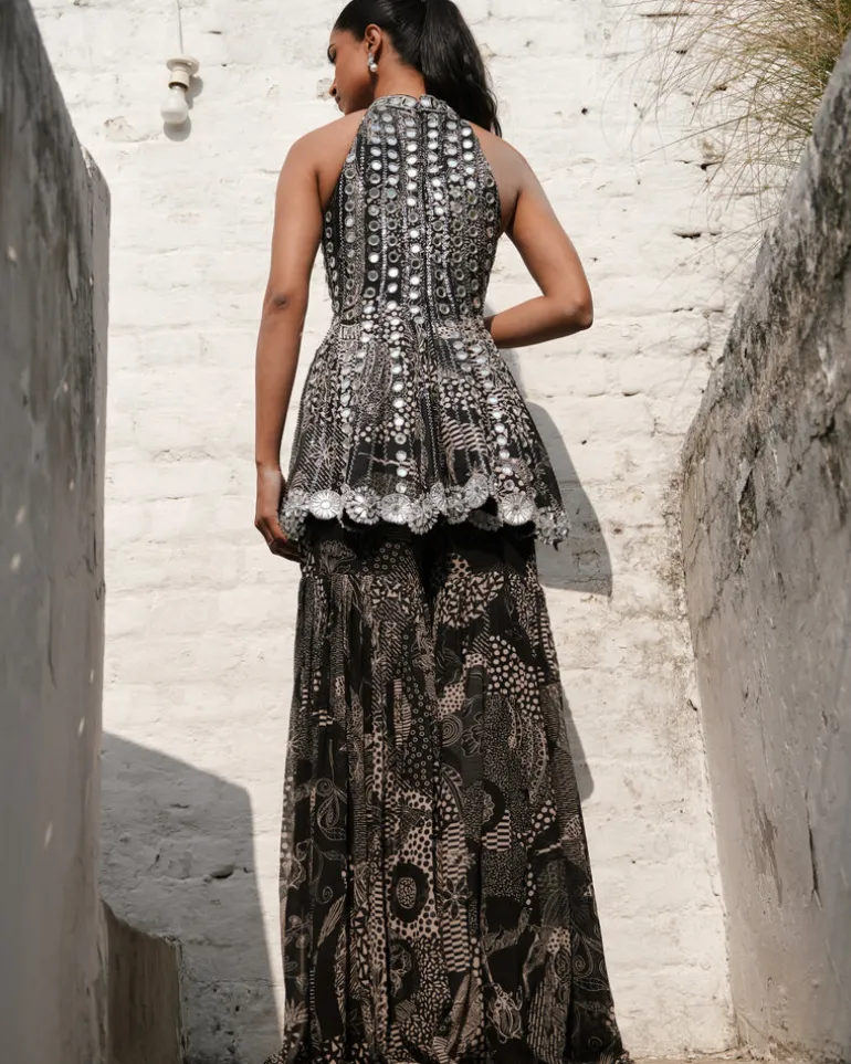 Reeha Sharara Set