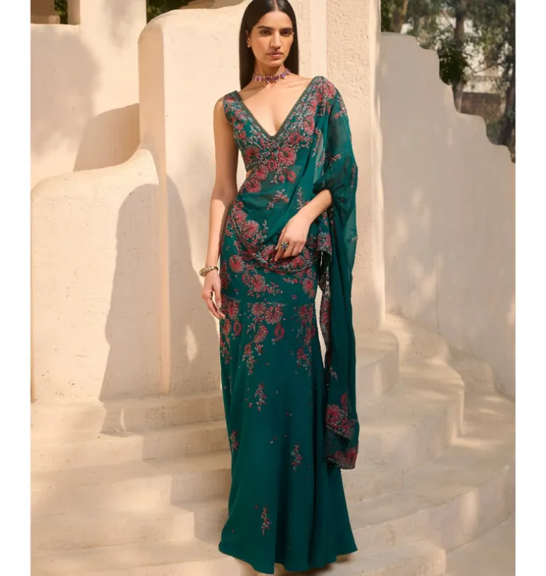 Rosette Grove Drape Sari