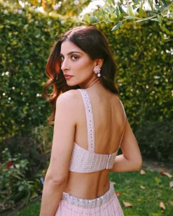 Roseus Lehenga
