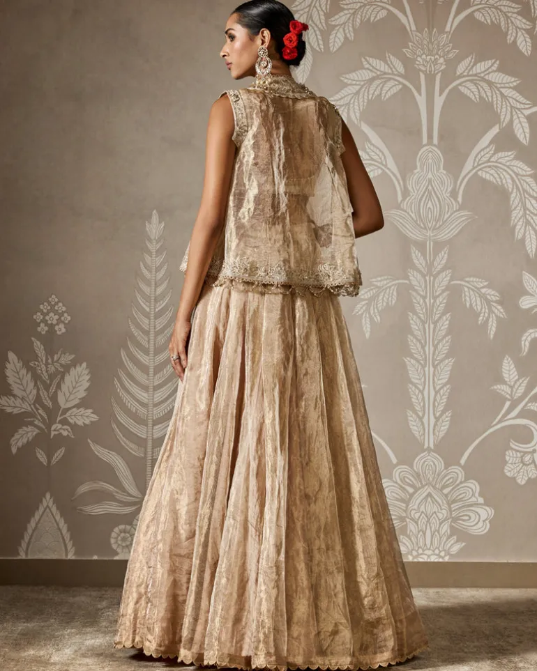 Ruhani Lehenga Set
