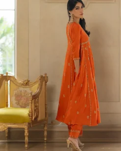 Rust Butti Embroidered Kurta Set