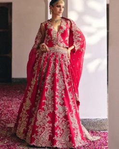 Saahat Lehenga Set