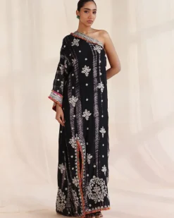 Sakshi Kaftan