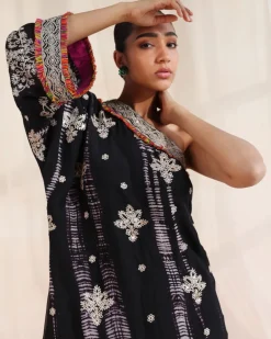 Sakshi Kaftan