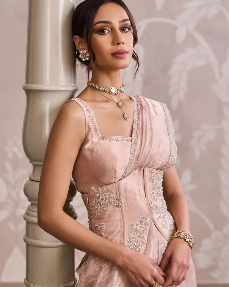 Seinna Sari Set
