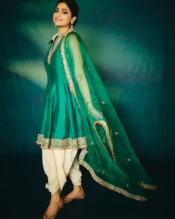 Shamita Dhoti Set