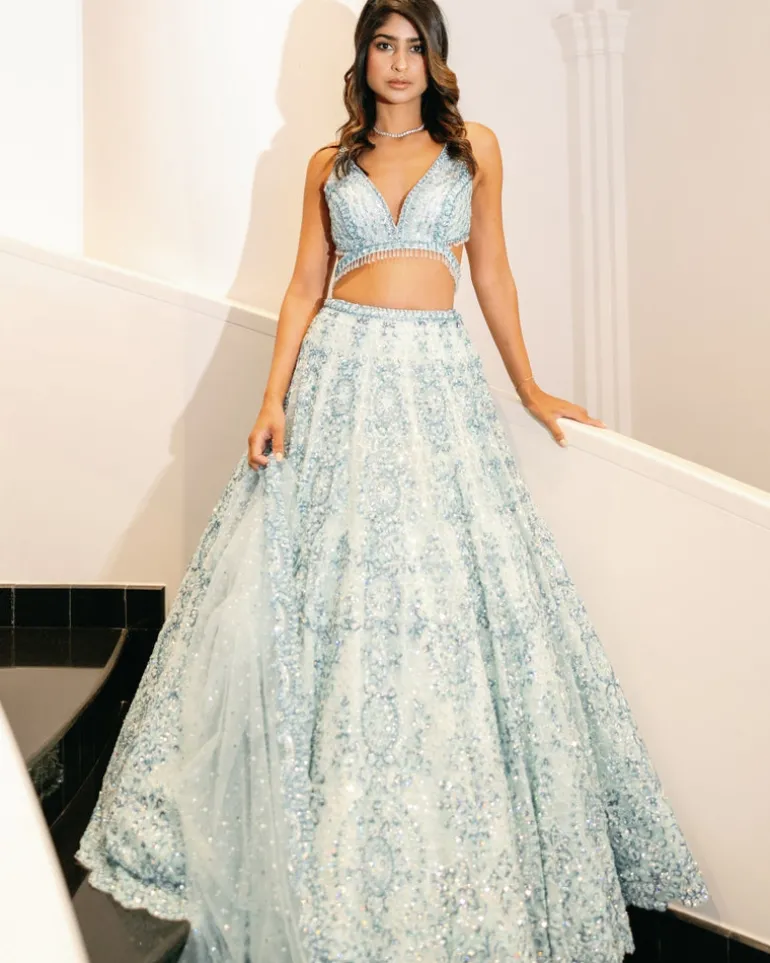 Shani Lehenga