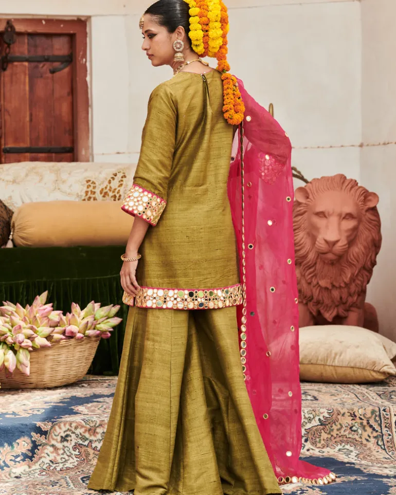 Sheesh Harit Suit Set