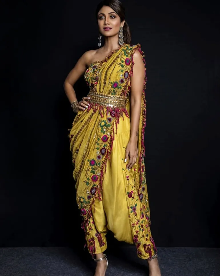 Shilpa Outfit