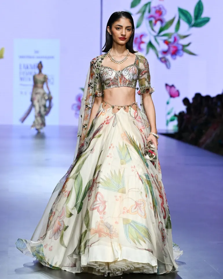 Shimona Lehenga Set