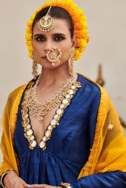 Shyama Suit Set