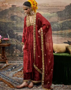 Surkh Shaahi Suit Set