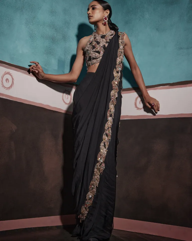 Tarz Sari