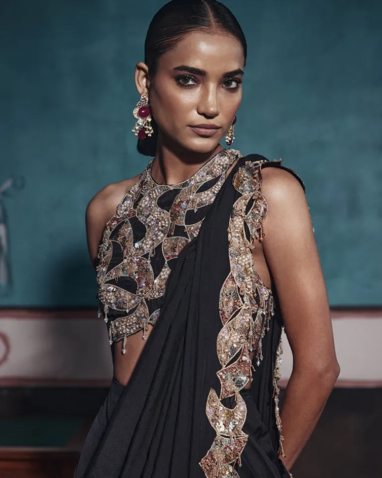 Tarz Sari