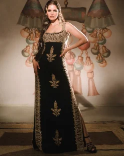 The Anjeer Pak Gown