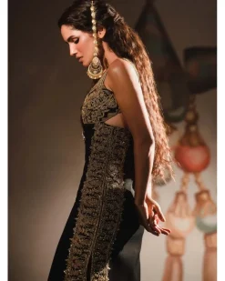 The Anjeer Pak Gown