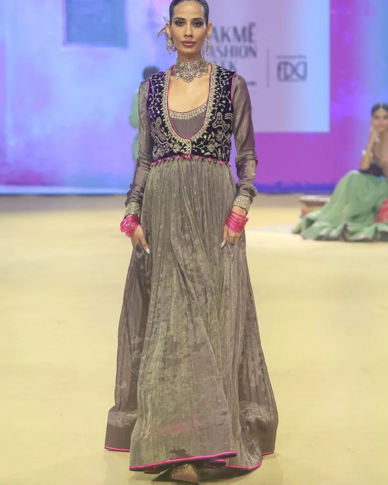 The Baigani Koti Anarkali Set