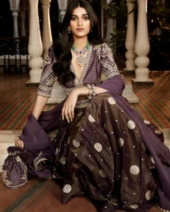 The Burnt Lavender Kashi Lehenga Set