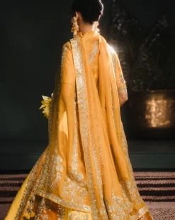 The Ghevar Lehenga