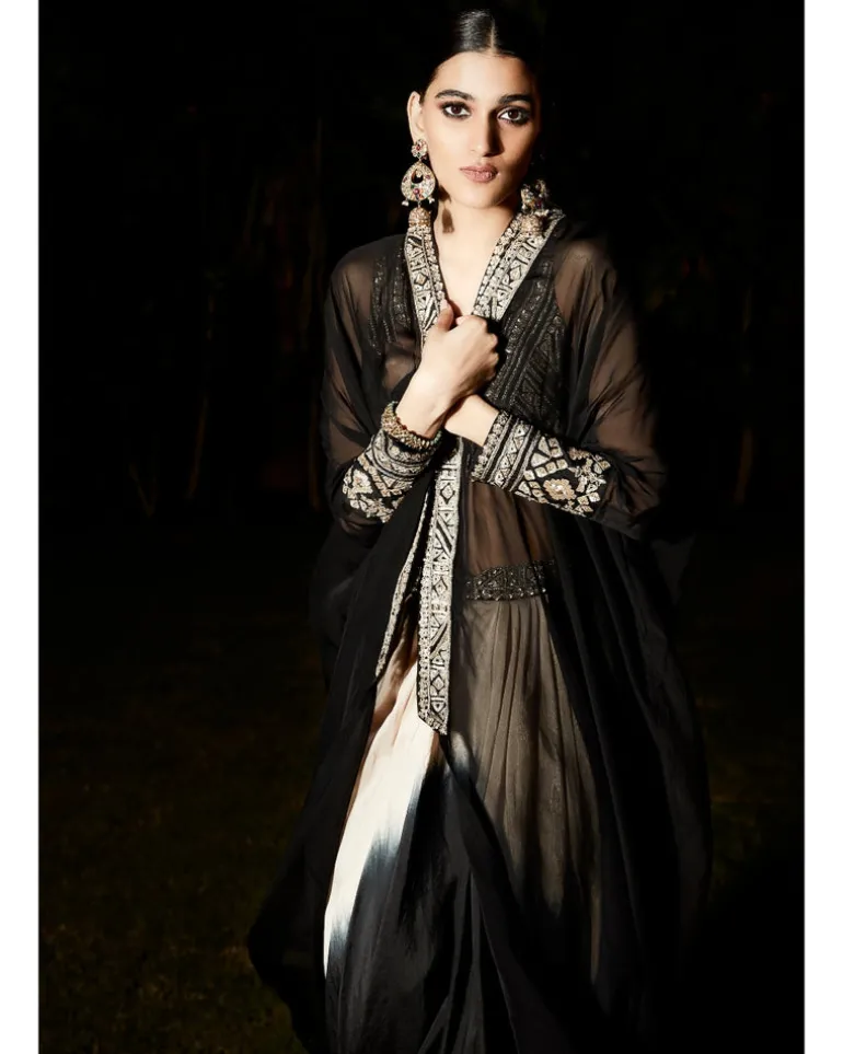 The Grand Athena Cape Set