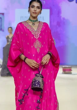 The Gulabi Gulaal Kaftan Set