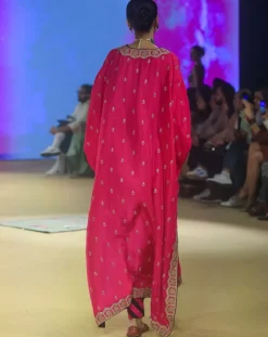 The Gulabi Gulaal Kaftan Set