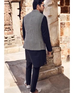 The Iconic Double Wing Pocket Bundy Jacket With A Saada Kurta Set
