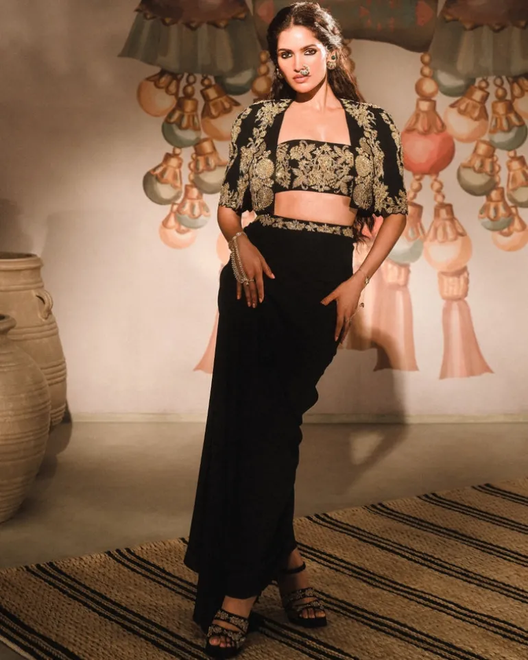 The Jugnu Cropped Jacket Set