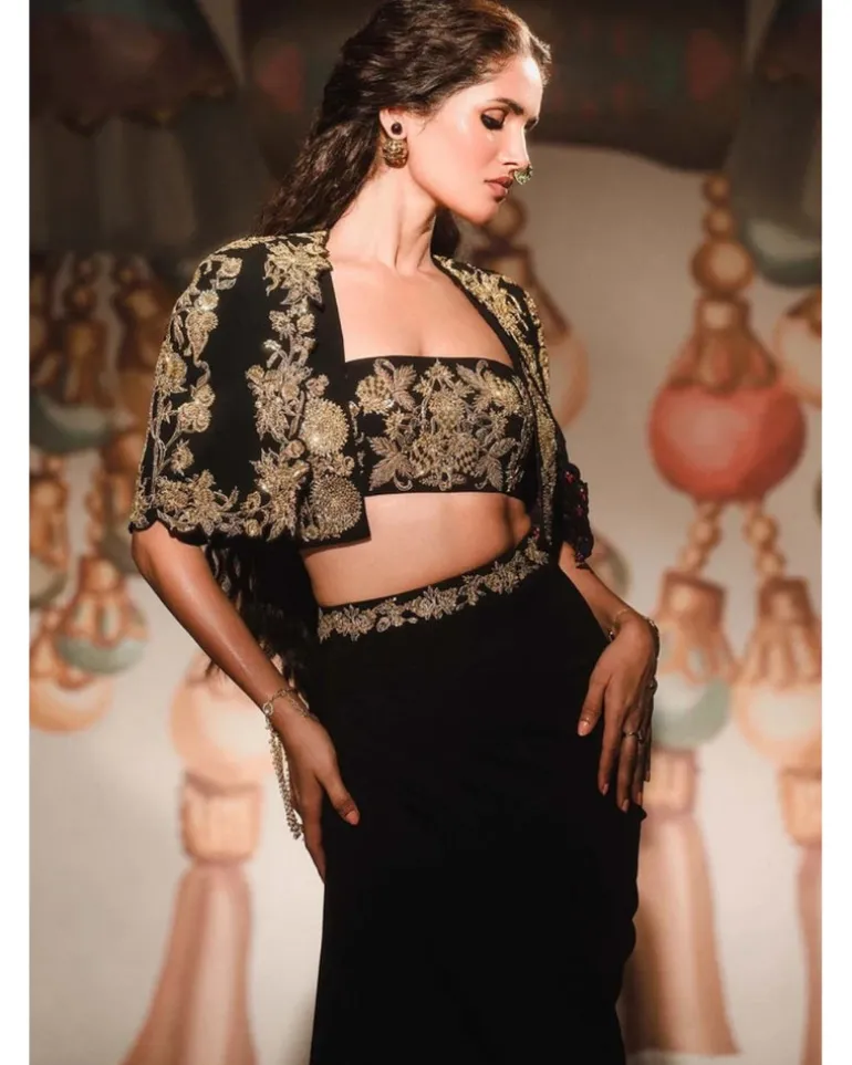 The Jugnu Cropped Jacket Set