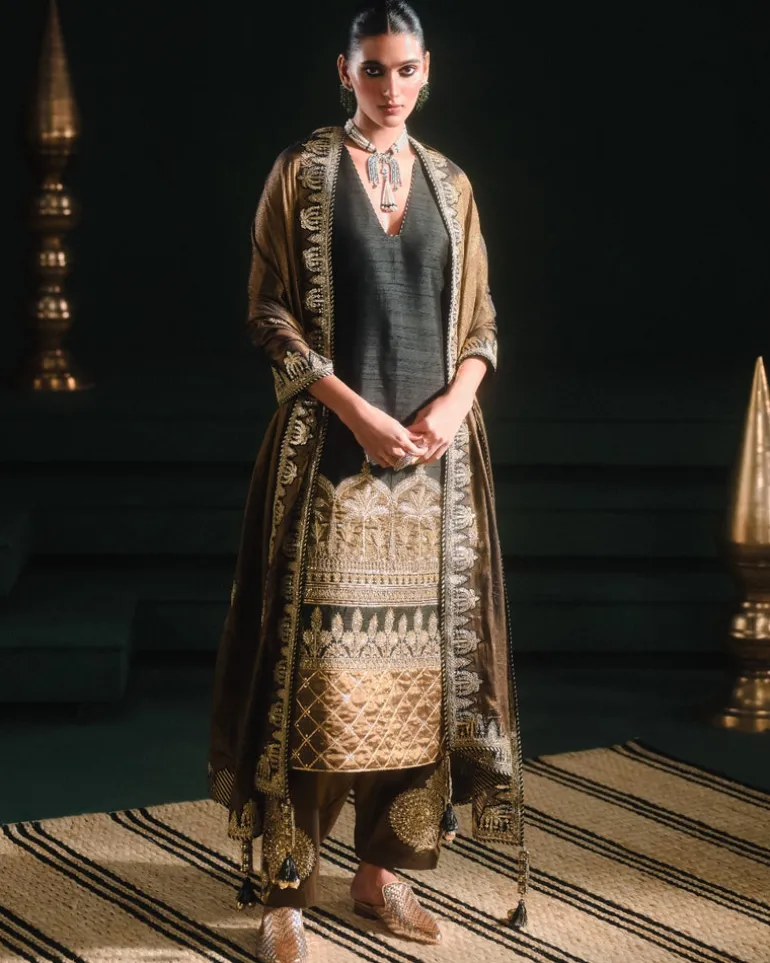 The Kala Khatta Salwar Set