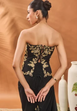 The Kala-Khatta Corset Set