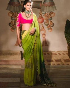 The Meetha Paan Sari