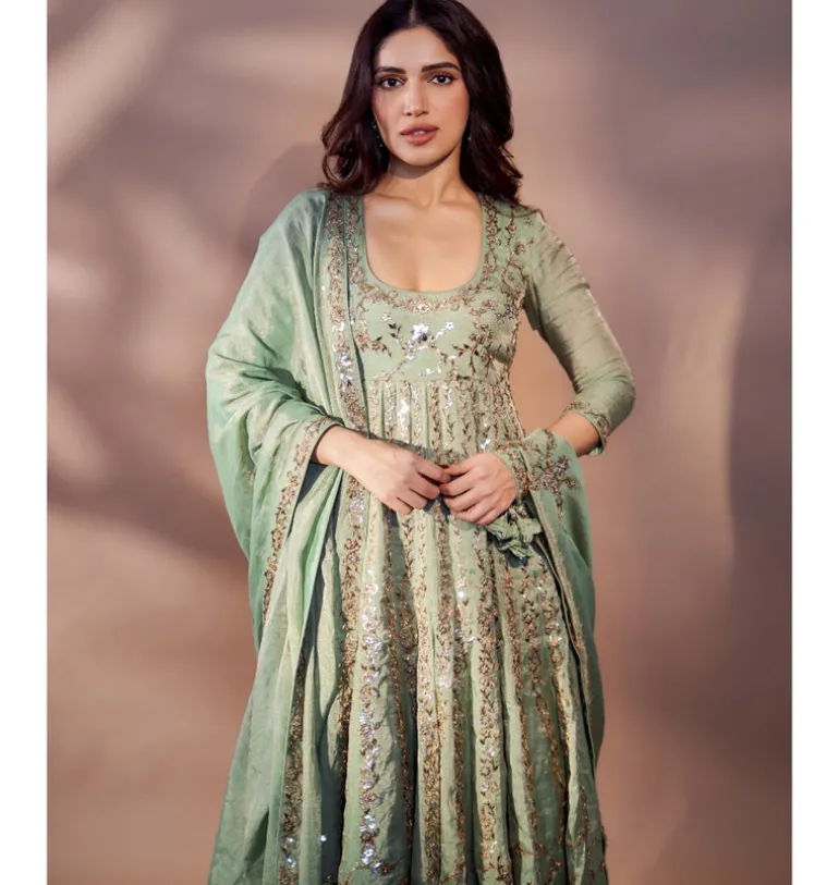The Pakeezah Tissue Anarkali Set