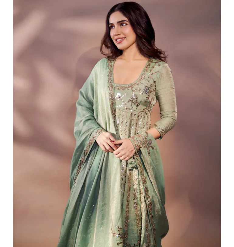 The Pakeezah Tissue Anarkali Set