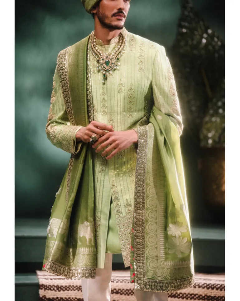 The Pista Barfi Raja Koti Set