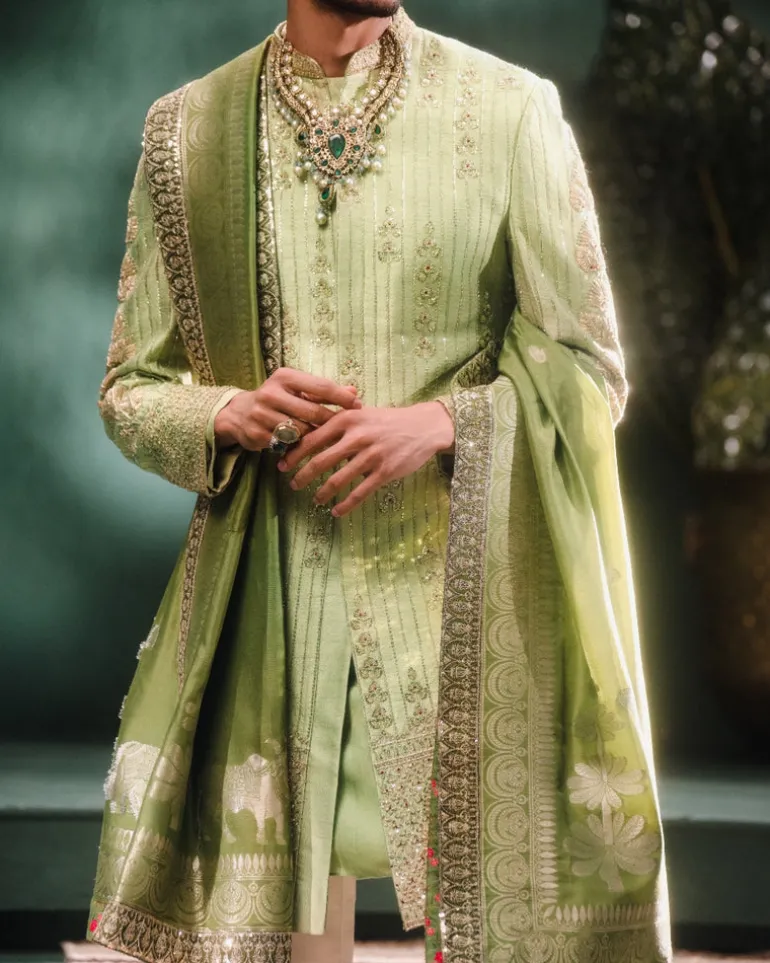 The Pista Barfi Raja Koti Set