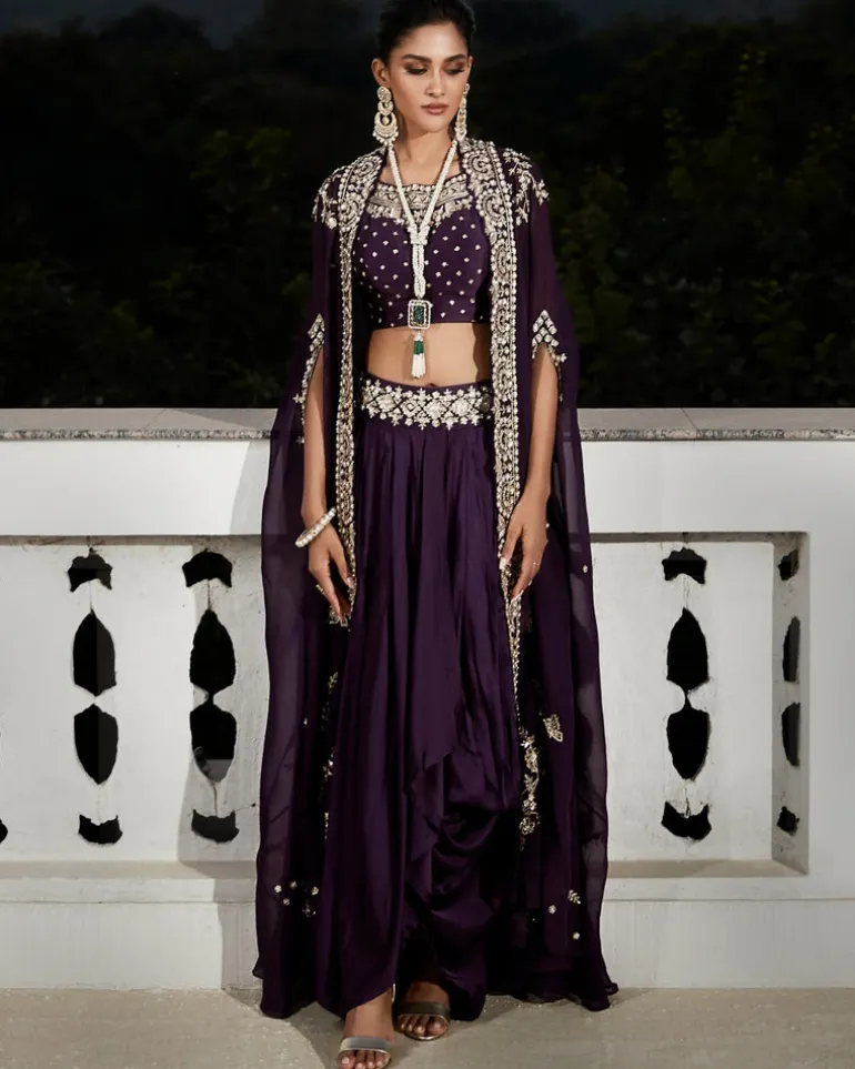 The Plum Nawabi Cape Set